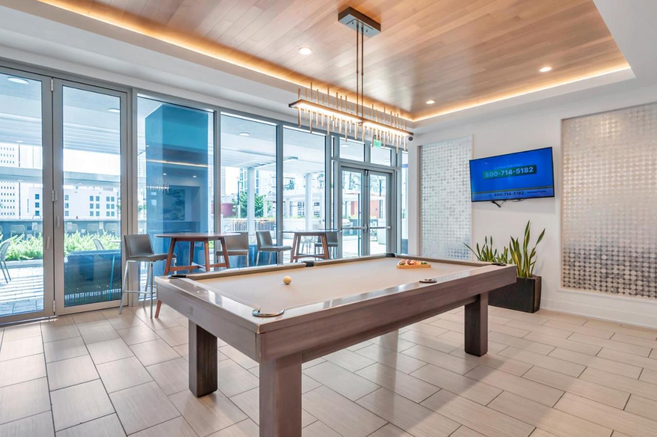 Luxury 1 Bedroom With Den Downtown Tampa Apt - City Views, Rooftop Pool, Workspace 외부 사진
