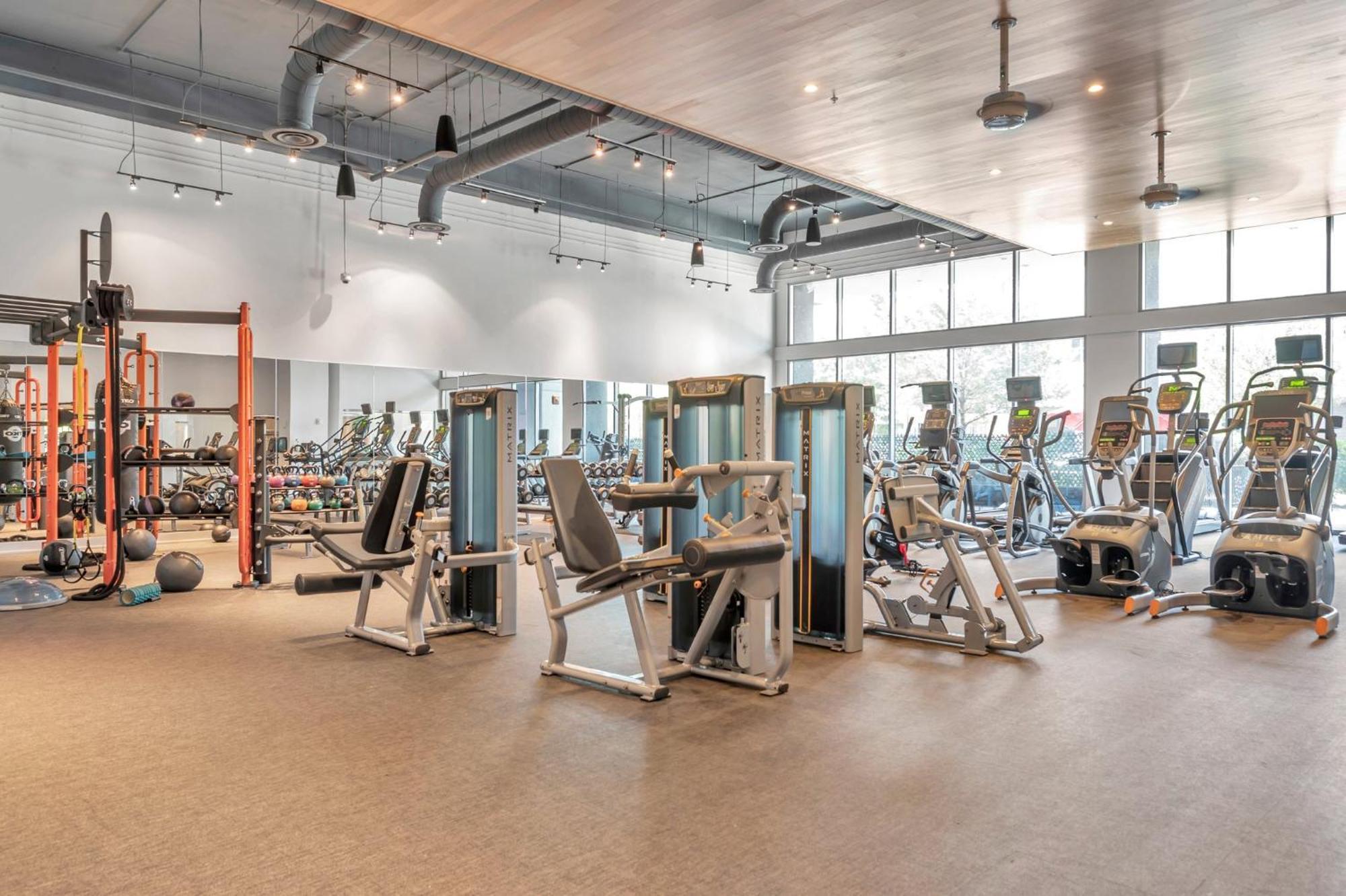 Luxury 1 Bedroom With Den Downtown Tampa Apt - City Views, Rooftop Pool, Workspace 외부 사진