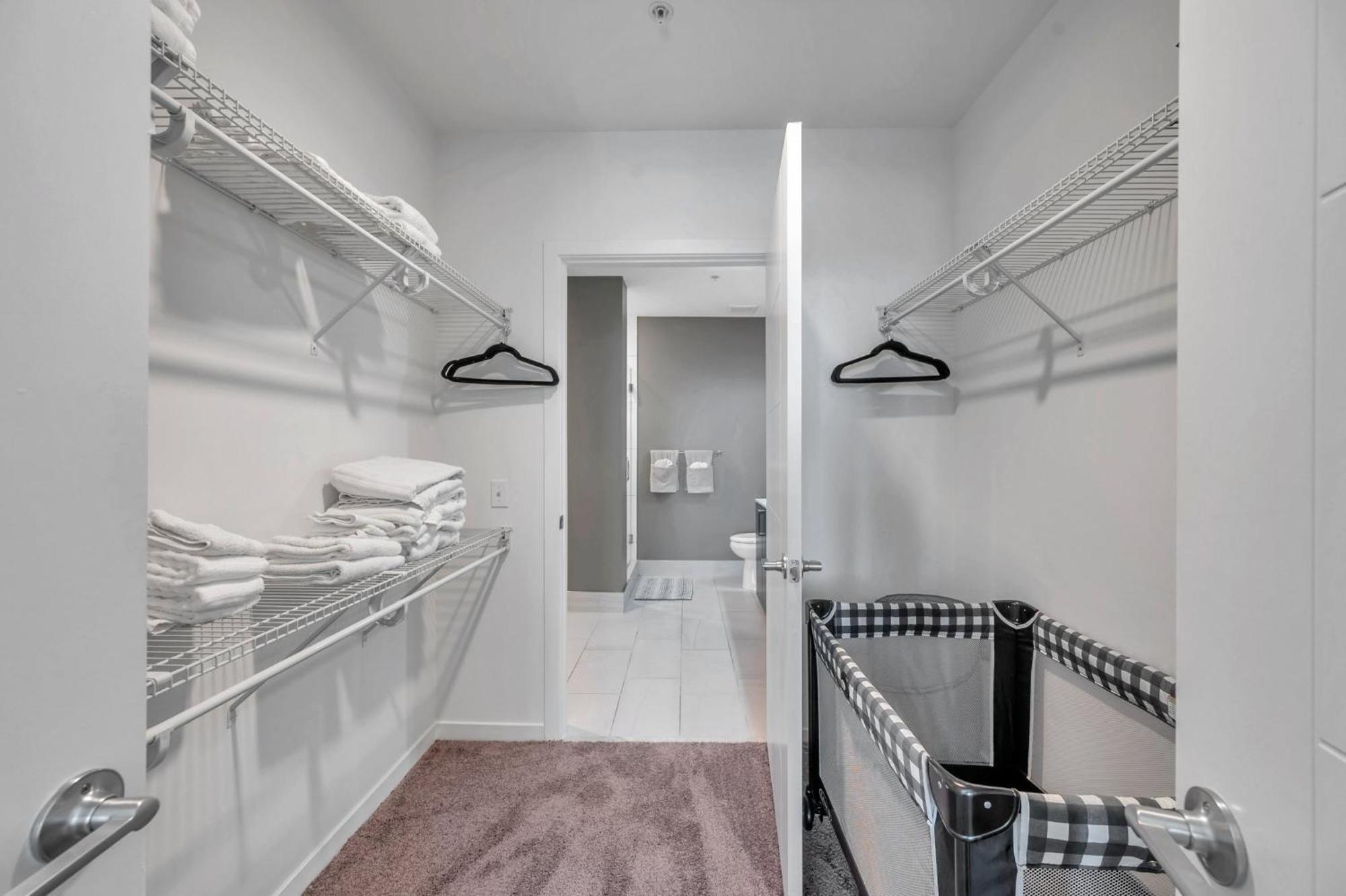 Luxury 1 Bedroom With Den Downtown Tampa Apt - City Views, Rooftop Pool, Workspace 외부 사진
