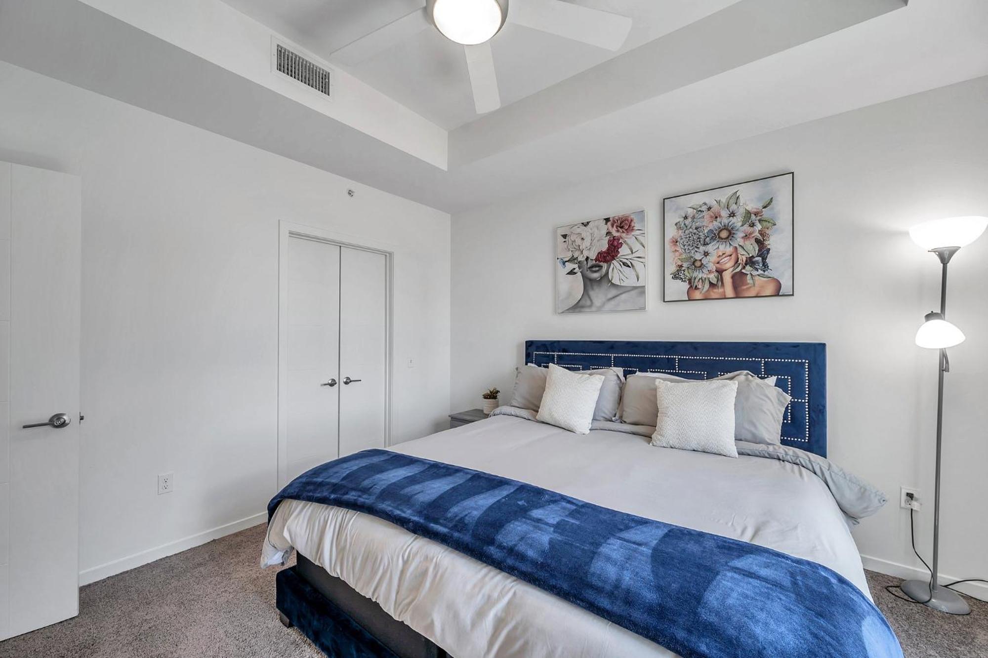Luxury 1 Bedroom With Den Downtown Tampa Apt - City Views, Rooftop Pool, Workspace 외부 사진