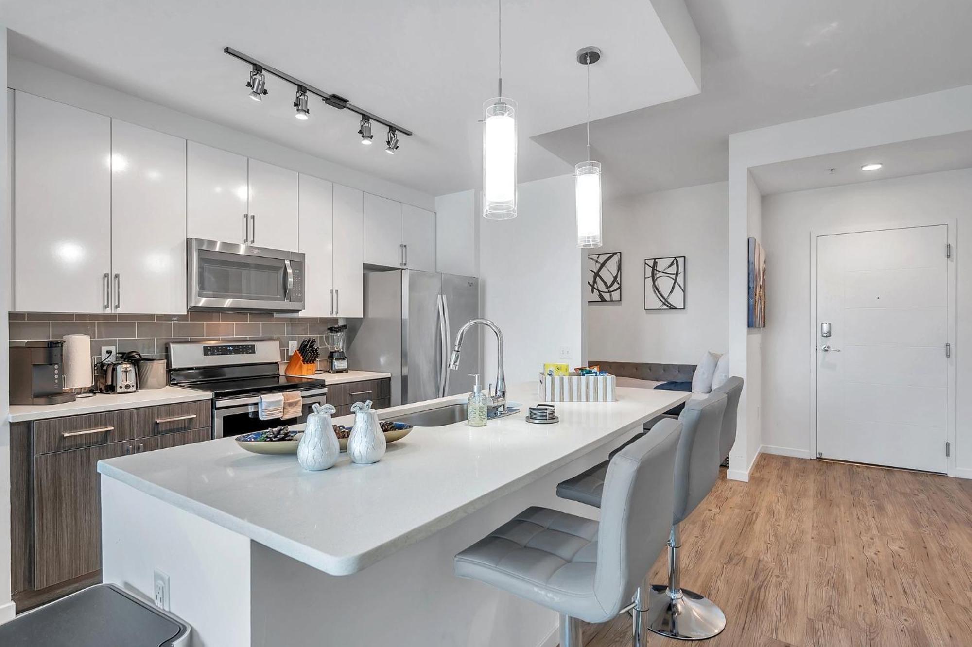 Luxury 1 Bedroom With Den Downtown Tampa Apt - City Views, Rooftop Pool, Workspace 외부 사진
