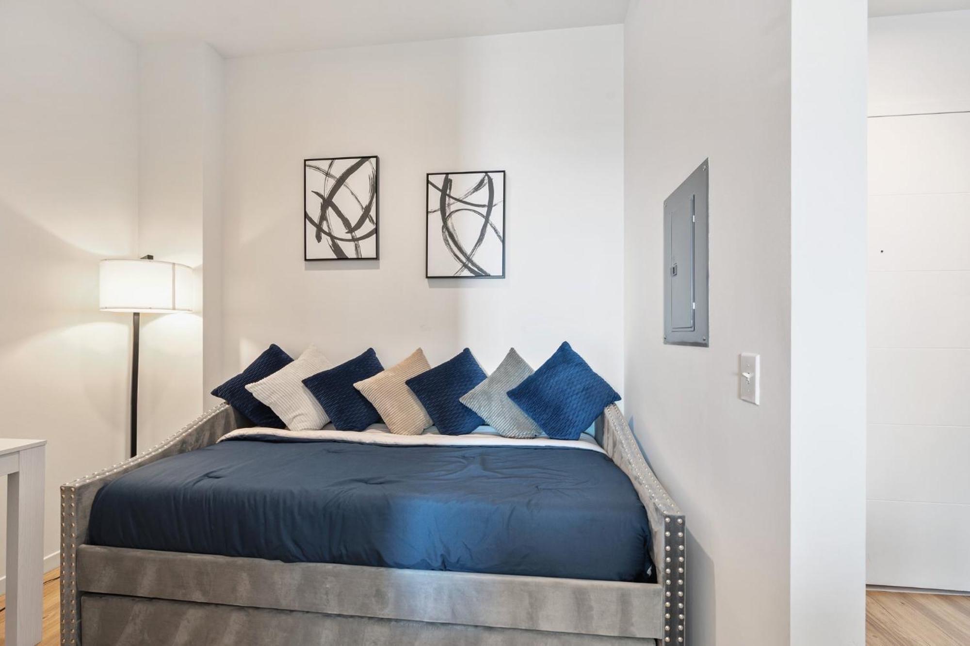 Luxury 1 Bedroom With Den Downtown Tampa Apt - City Views, Rooftop Pool, Workspace 외부 사진